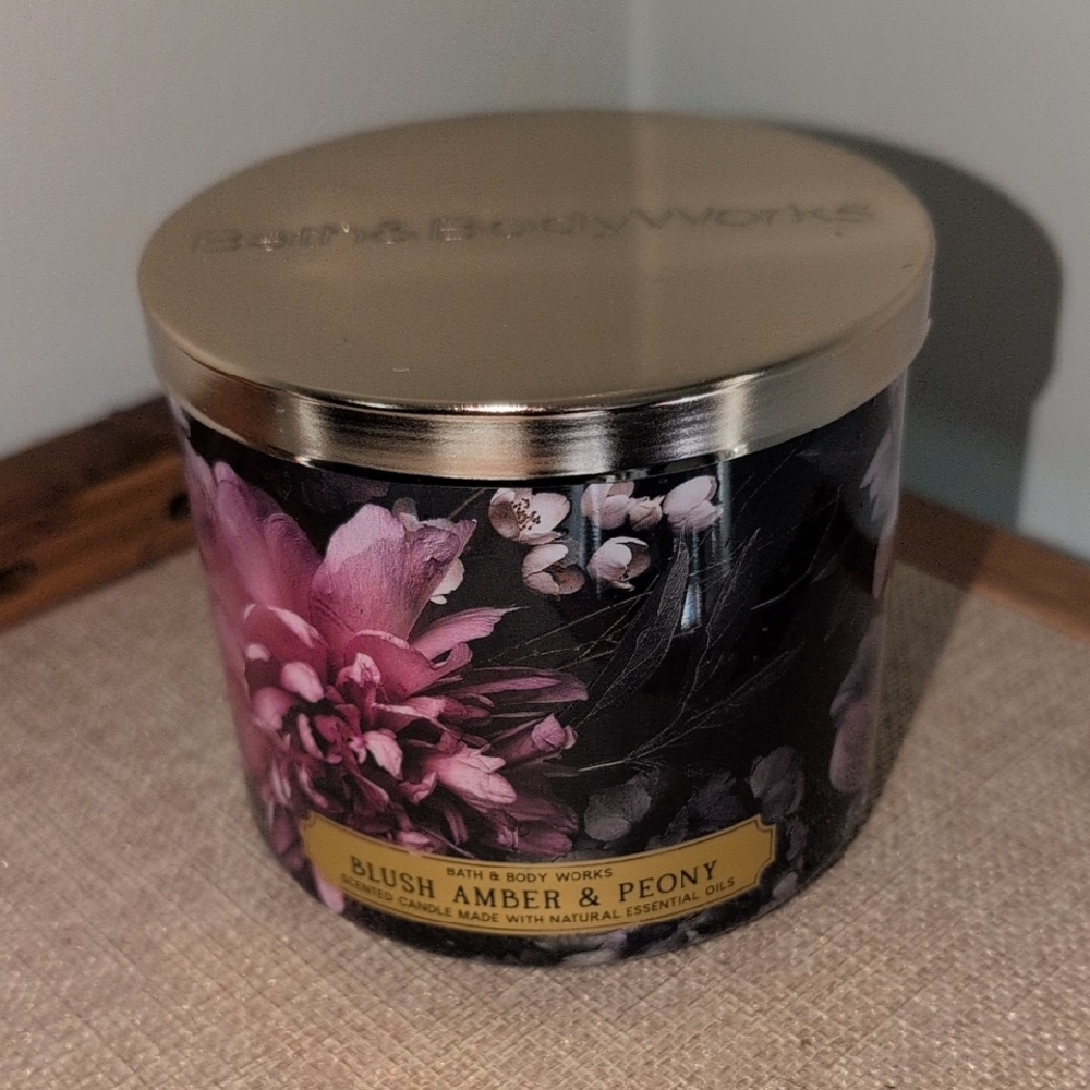 Bath & Body Works Blush Amber & Peony Candle - 14.5oz